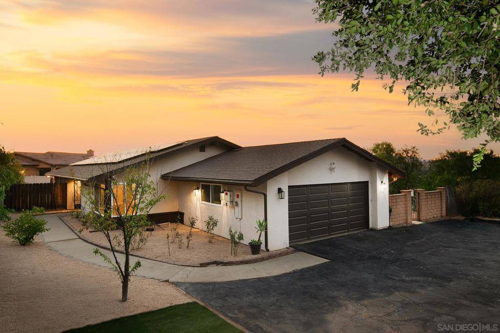 Alpine, CA 91901,2410 Kenda Way