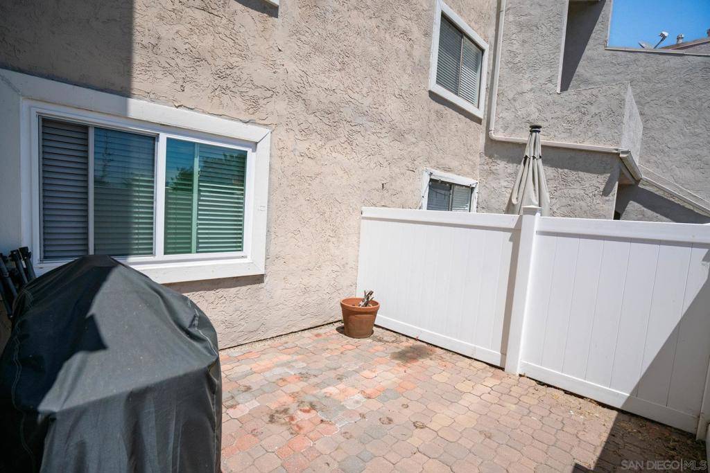 Carlsbad, CA 92009,6919 Quail Pl #B