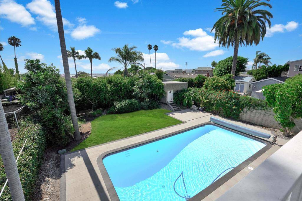 San Diego, CA 92110,2628 Grandview St