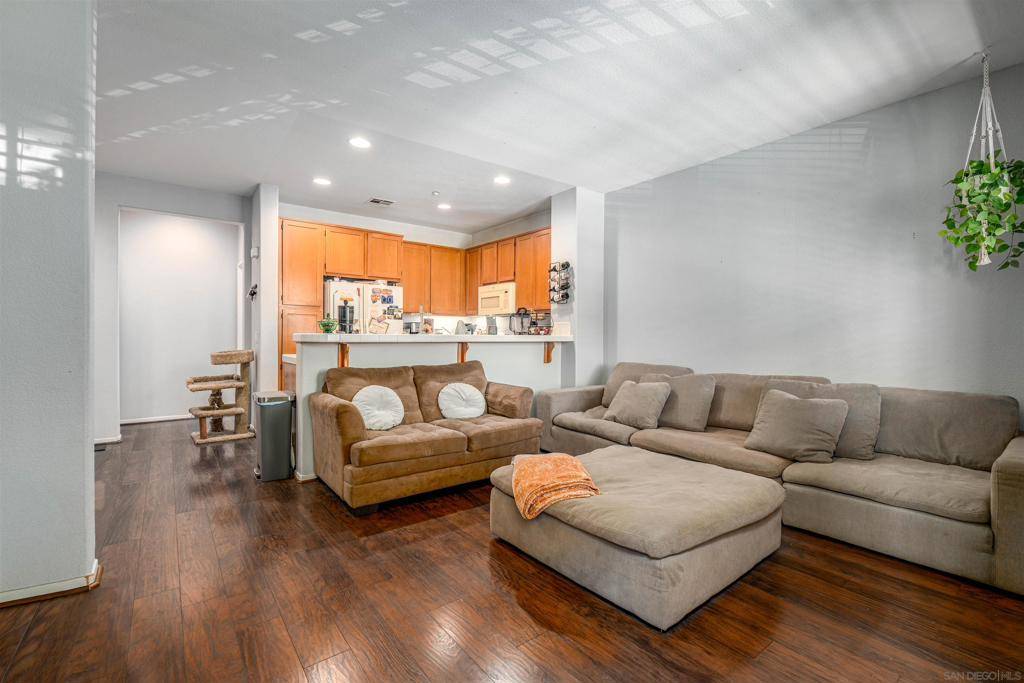 Chula Vista, CA 91915,1648 Sweet Gum Place