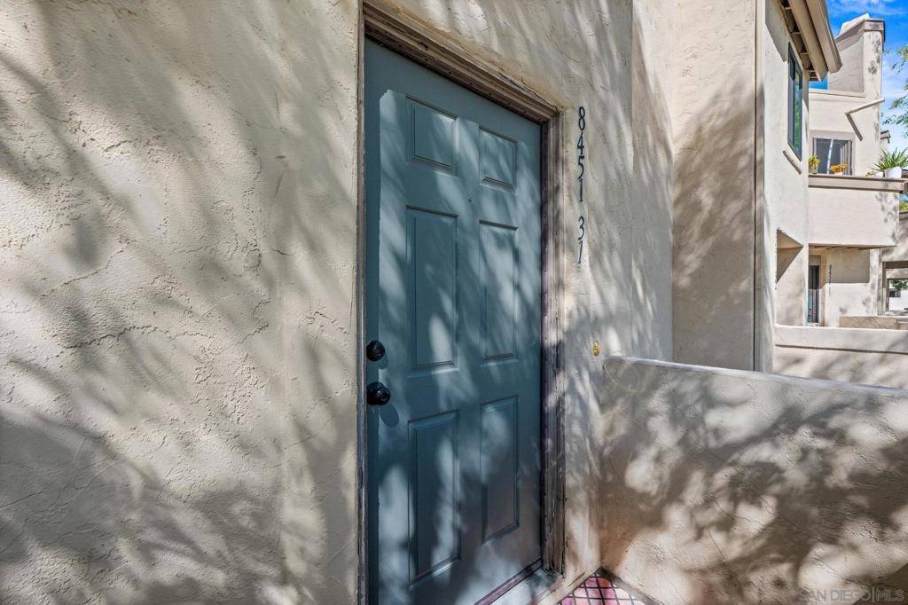 La Jolla, CA 92037,8451 Via Mallorca Unit 31 #31
