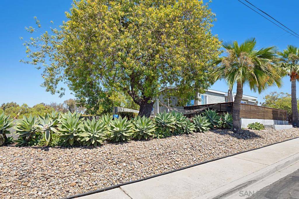 San Diego, CA 92105,4004 Juniper St