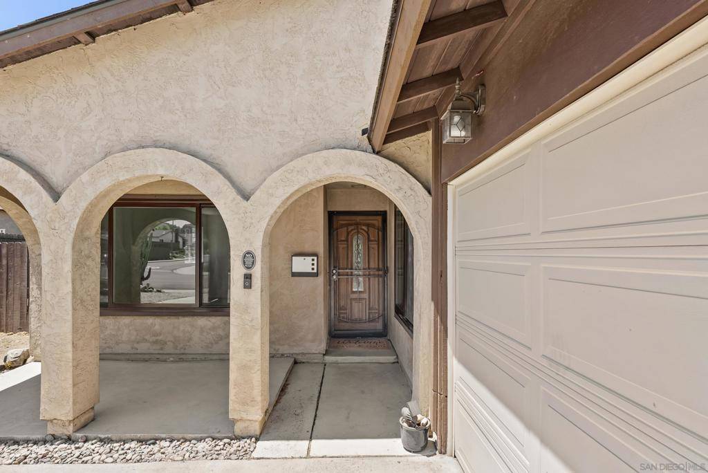 Poway, CA 92064,13024 Standish