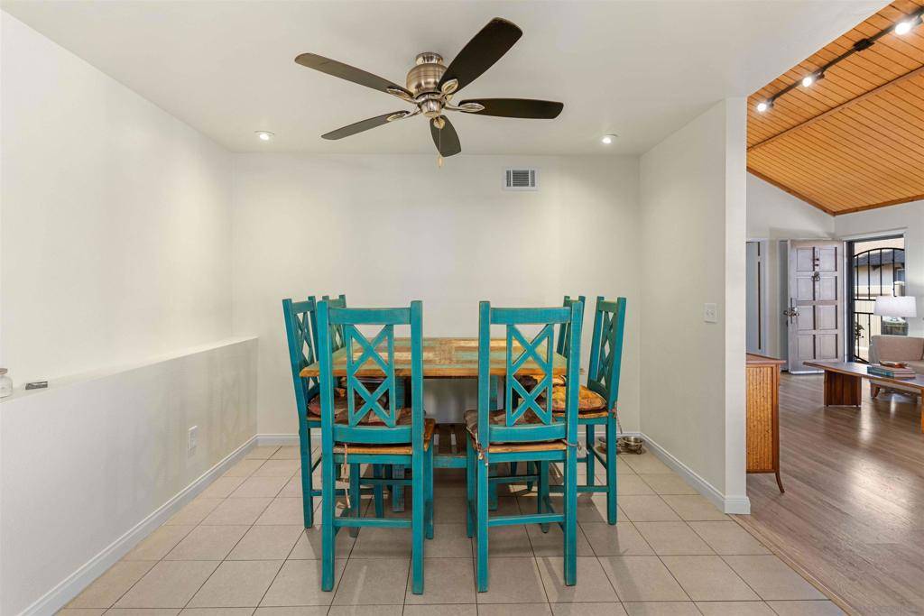 San Diego, CA 92139,2838 Alta View #C