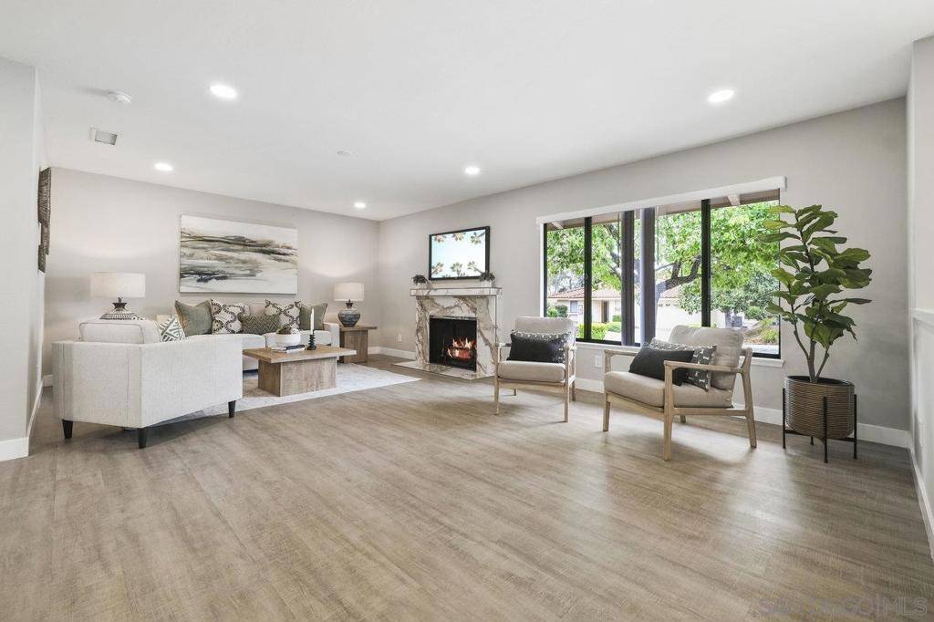 San Diego, CA 92128,12516 Camino Vuelo