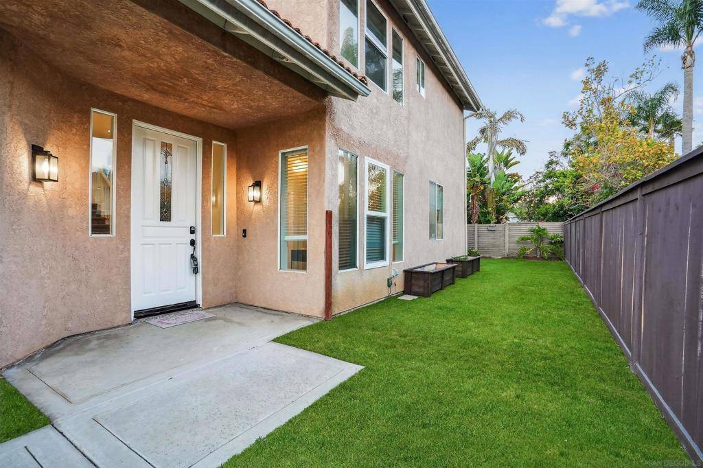 Encinitas, CA 92024,401 Villa Blanca Ct