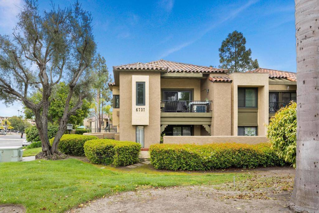 San Diego, CA 92120,6737 Oakridge Rd #205