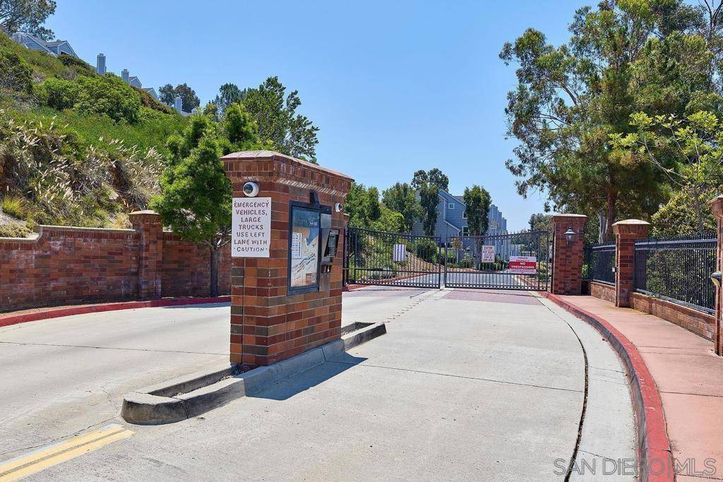 San Diego, CA 92131,10885 Scripps Ranch Blvd #3