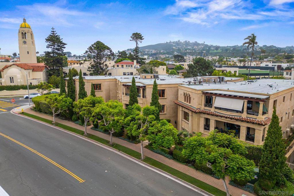 La Jolla, CA 92037,357 Prospect St