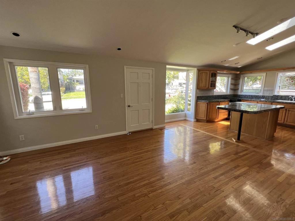 San Diego, CA 92109,1211 Wilbur Ave