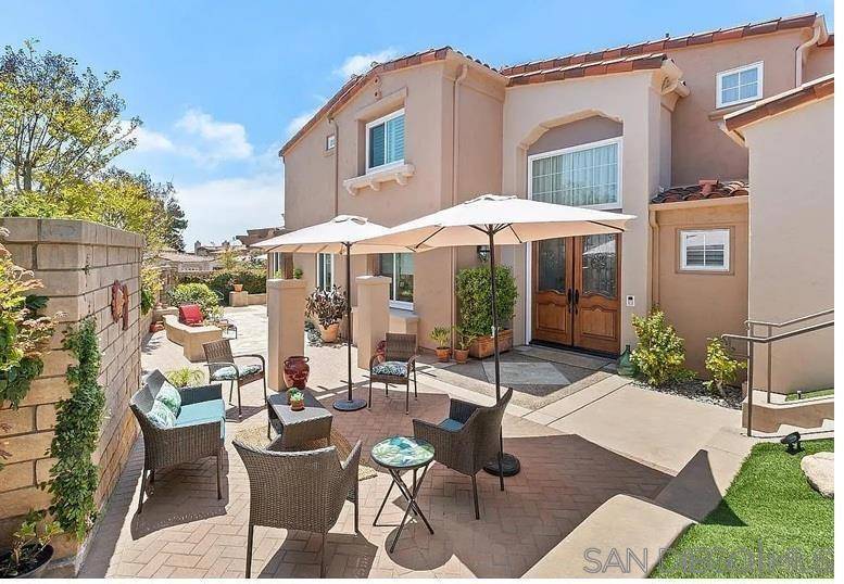 La Jolla, CA 92037,1395 Caminito Floreo