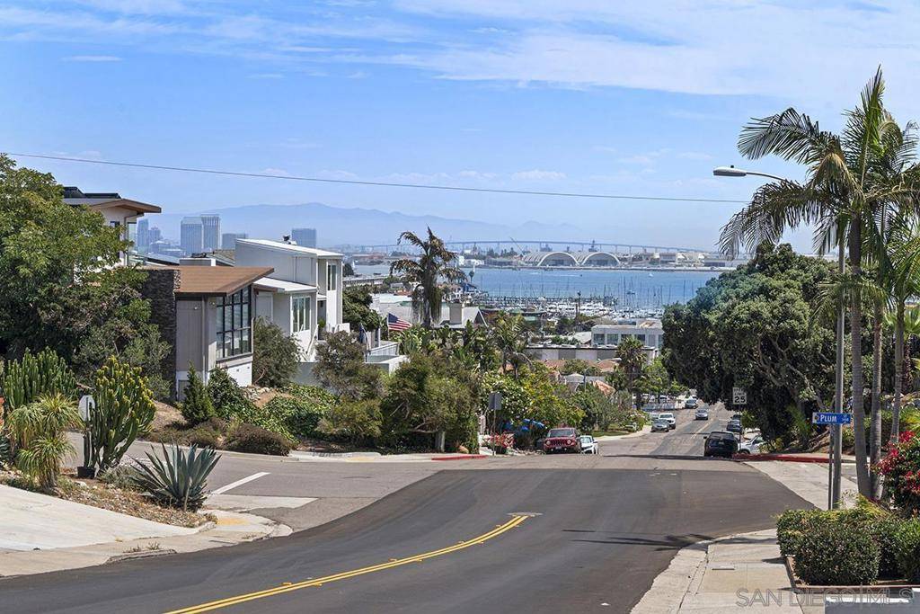 San Diego, CA 92106,3428 Garrison St