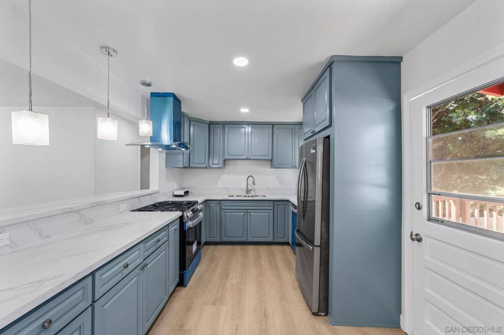 Lemon Grove, CA 91945,2256 El Prado