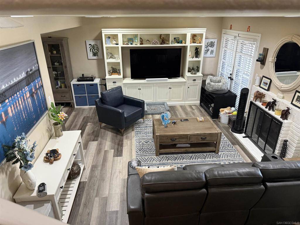 Escondido, CA 92025,1651 S Juniper Street #195