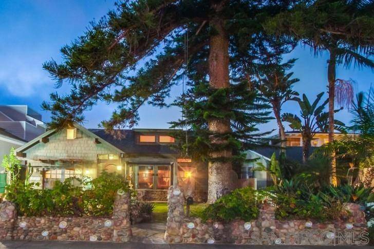 La Jolla, CA 92037,438 Retaheim Way