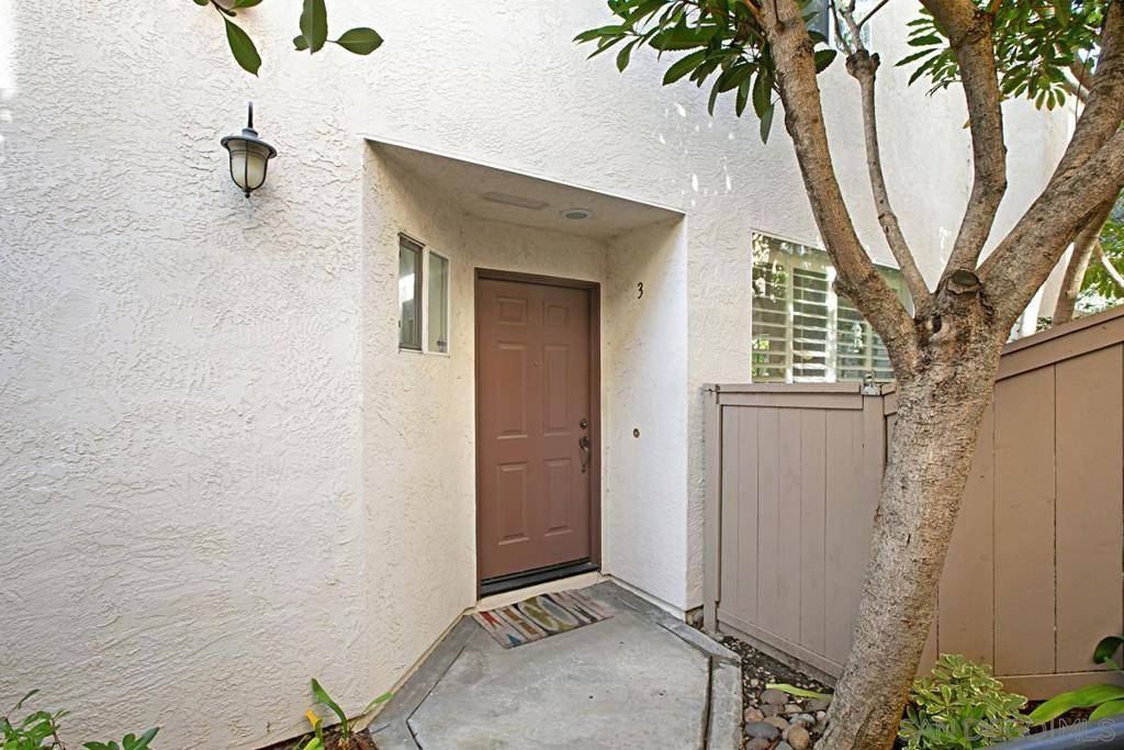 San Diego, CA 92122,5554 Renaissance Ave. #3