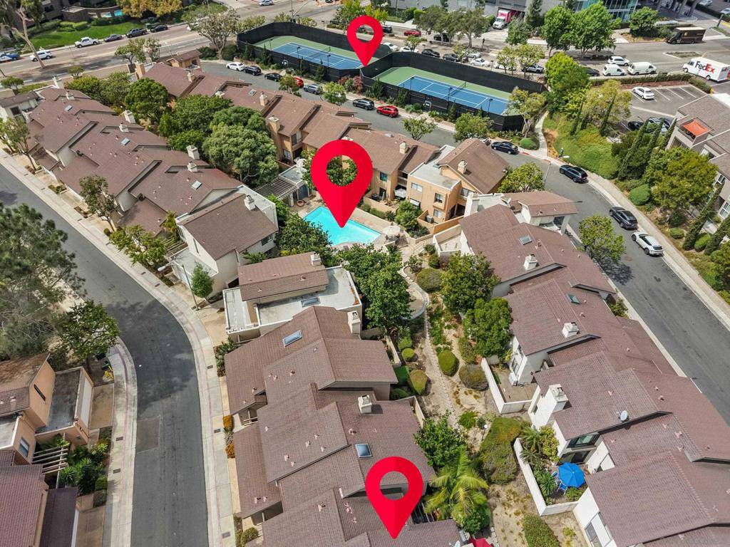 San Diego, CA 92122,4452 Via Amable
