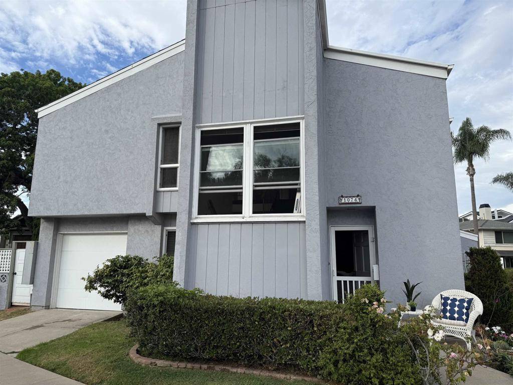 Coronado, CA 92118,Address not disclosed