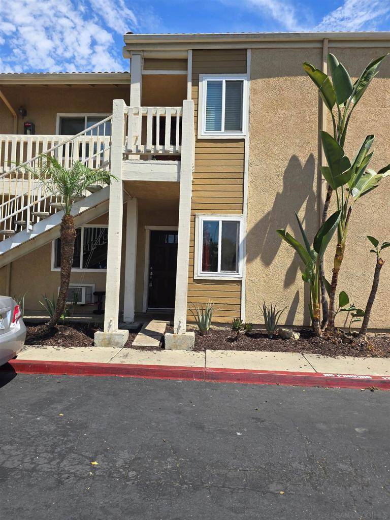 Escondido, CA 92025,340 W 15Th Ave #5