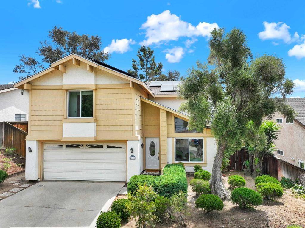 Escondido, CA 92026,2364 Oakridge Pl
