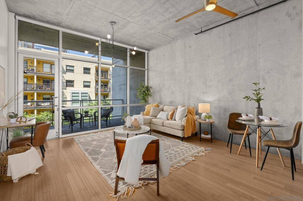 San Diego, CA 92101,1025 Island Avenue #407