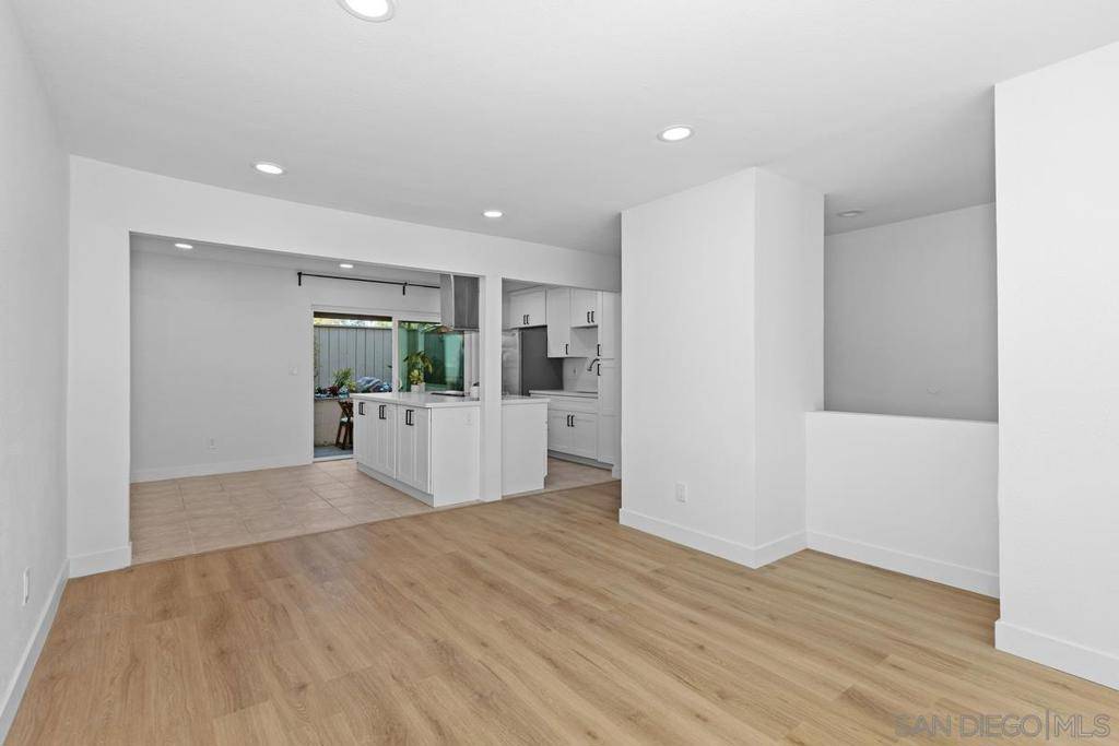 San Diego, CA 92111,3230 Ashford Street #B