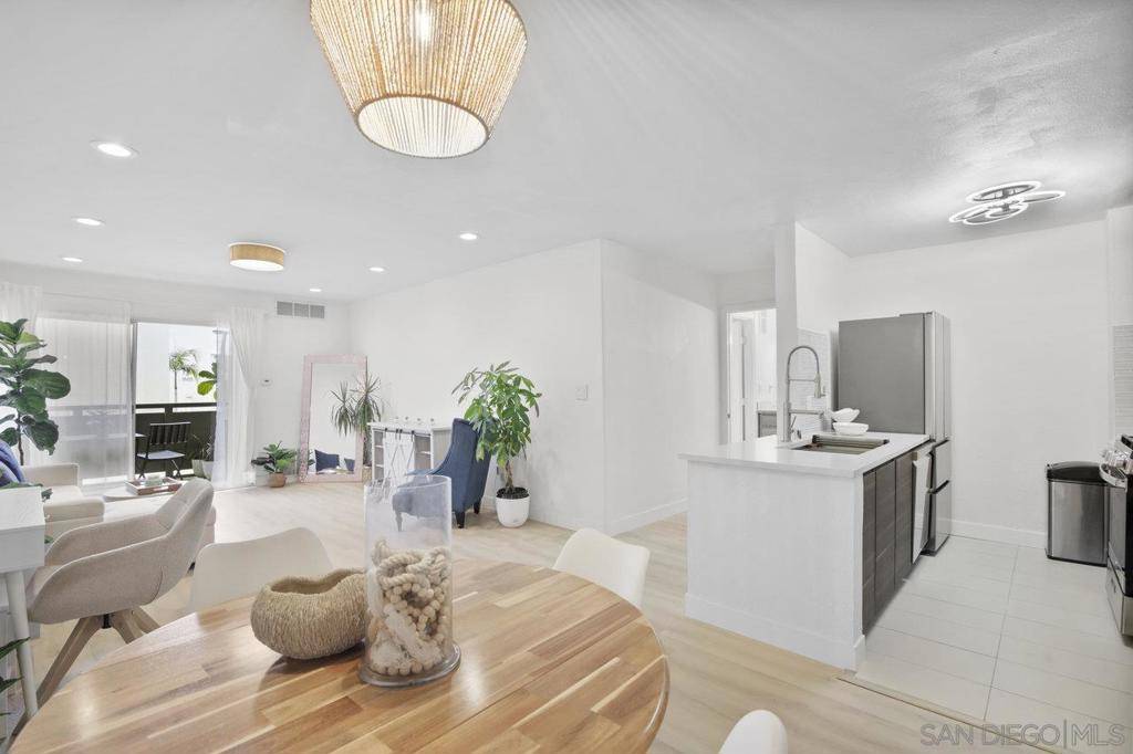 San Diego, CA 92108,1621 Hotel Cir S #E114