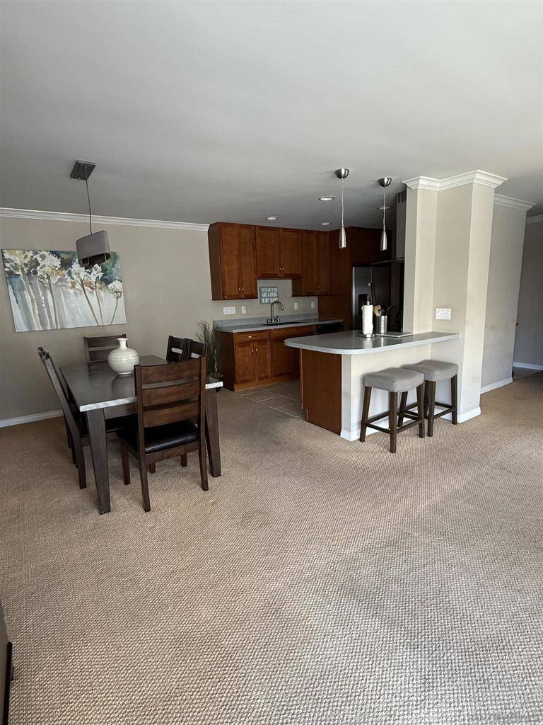 La Jolla, CA 92037,909 Coast #6