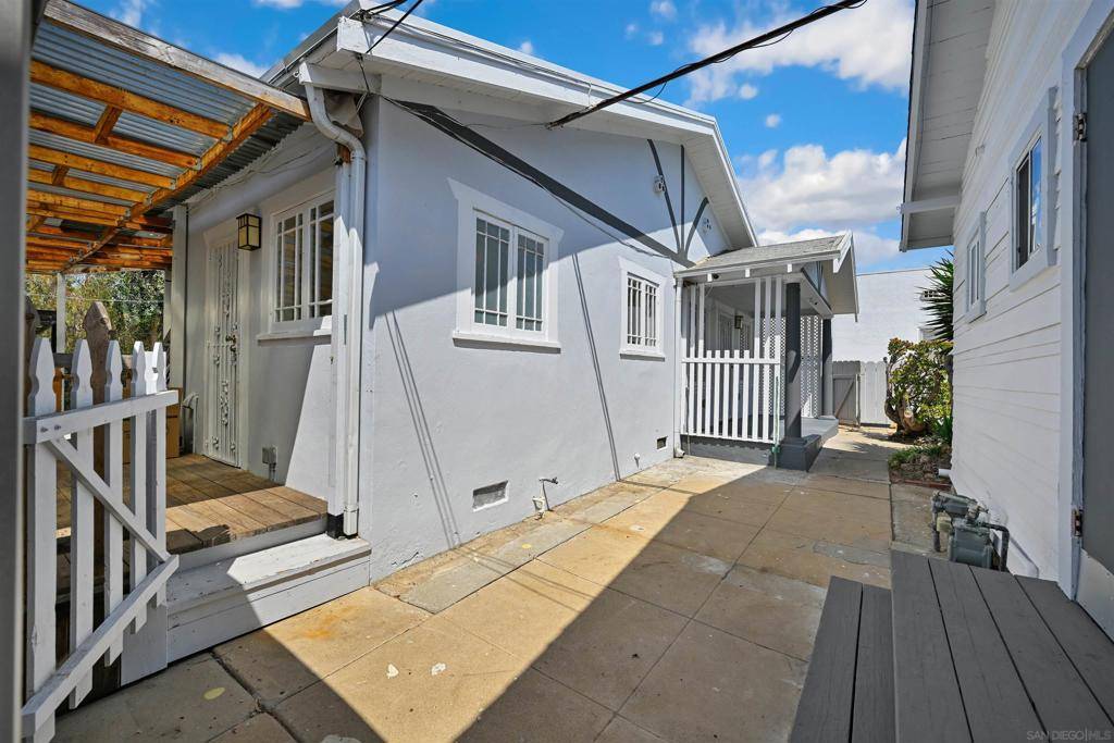 San Diego, CA 92103,3524 26 Georgia St