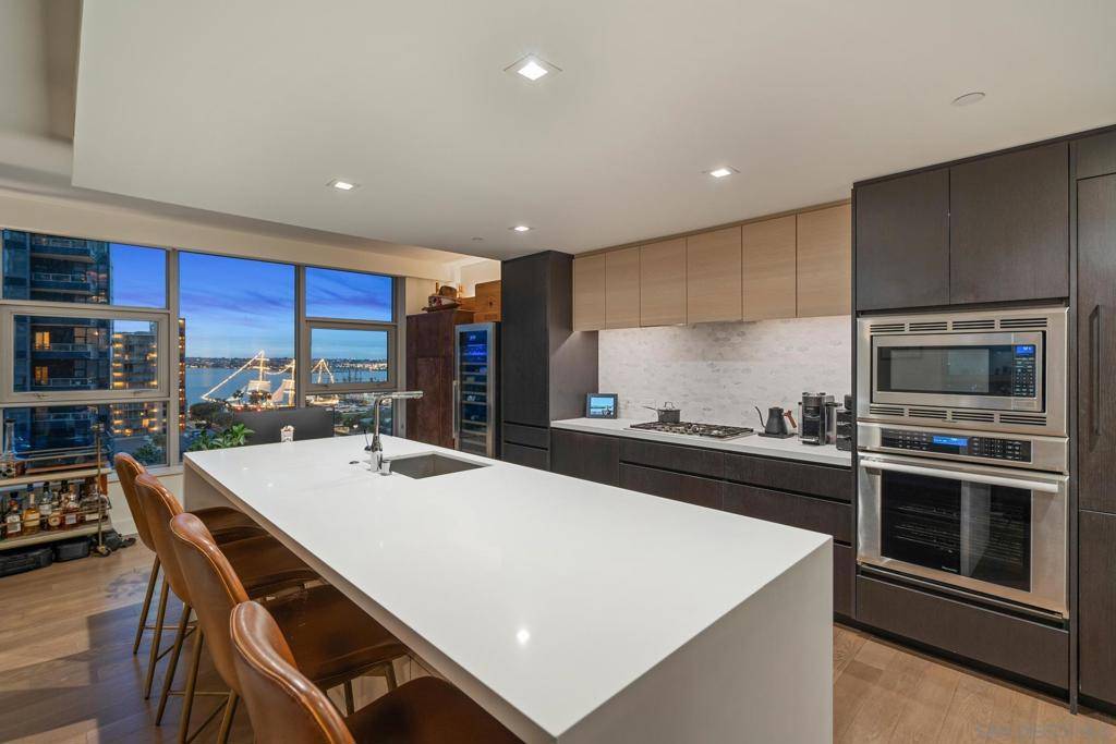 San Diego, CA 92101,1388 Kettner Blvd #908