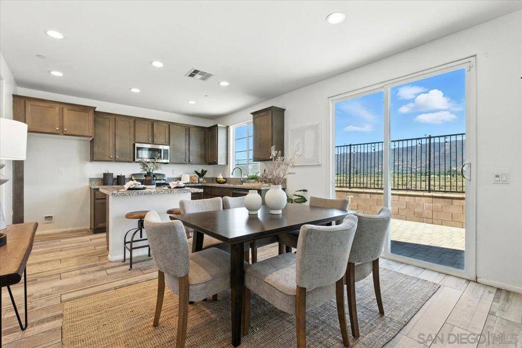 Lake Elsinore, CA 92530,29133 Soraya