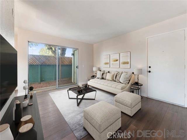 Escondido, CA 92027,1811 E Grand Ave #175
