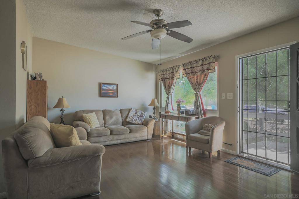 El Cajon, CA 92021,682 Valley Village Dr