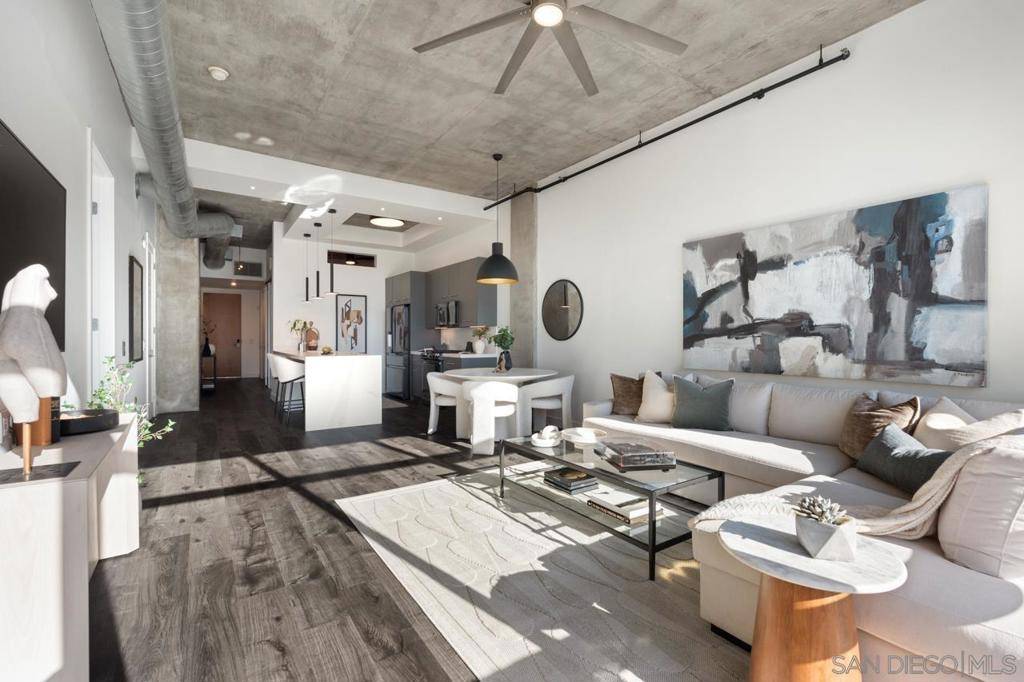 San Diego, CA 92101,1025 Island Ave #402