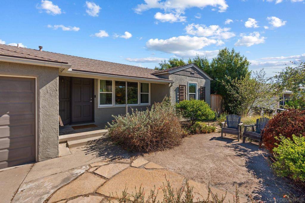 La Mesa, CA 91942,4311 Elma Ln
