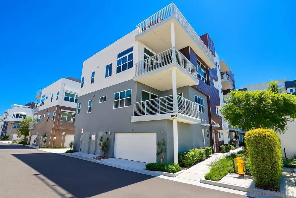 Chula Vista, CA 91915,2065 Bravo Loop #6