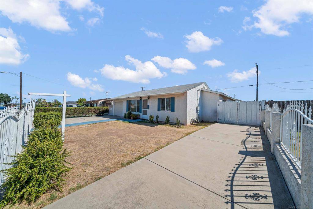 San Diego, CA 92114,761 Cardiff St