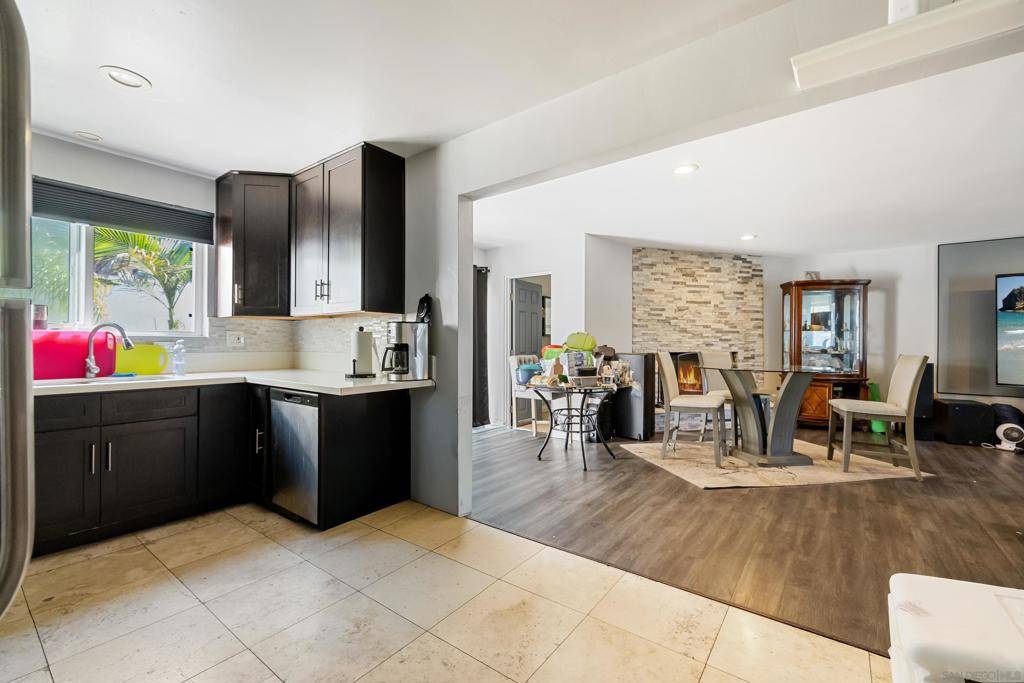 San Diego, CA 92109,1713 1717 Missouri St