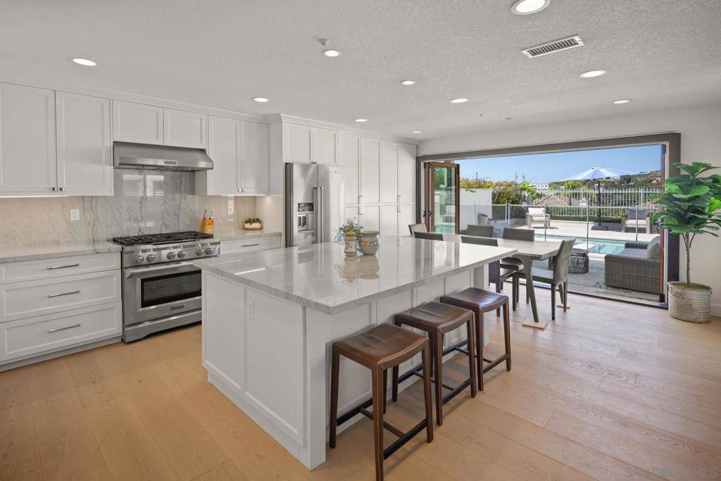Dana Point, CA 92629,37 Santa Lucia