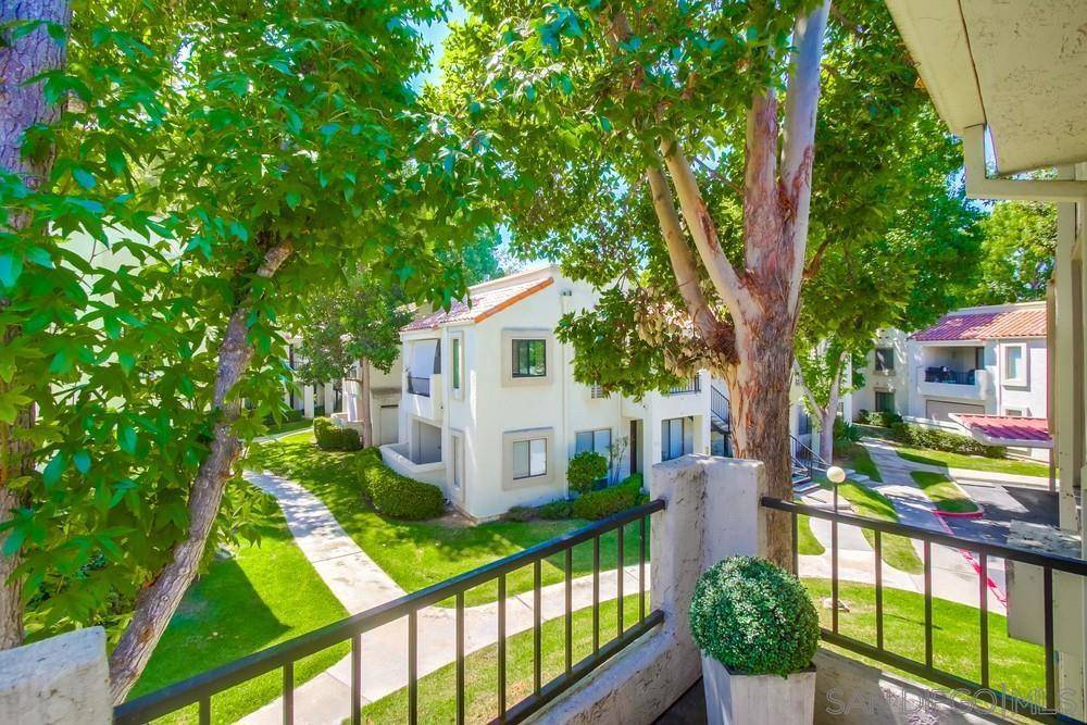 San Diego, CA 92126,8393 Capricorn Way #90