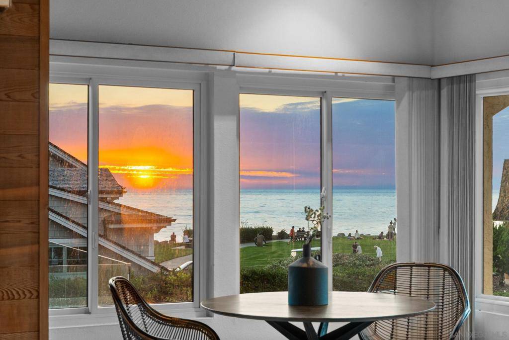 La Jolla, CA 92037,315 Colima Court