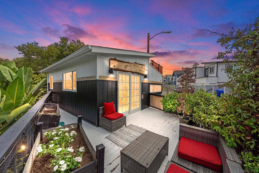 Encinitas, CA 92024,170 Diana St #29