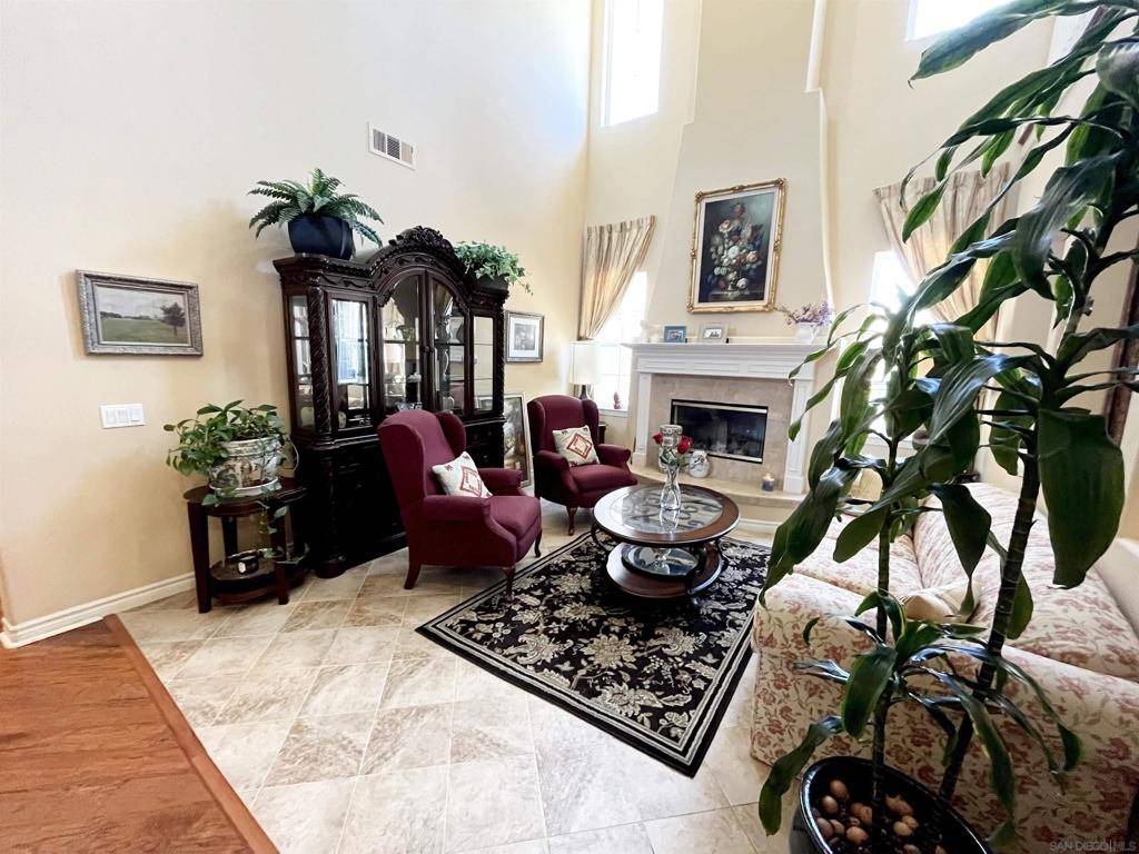 San Diego, CA 92129,12470 Sundance Ave