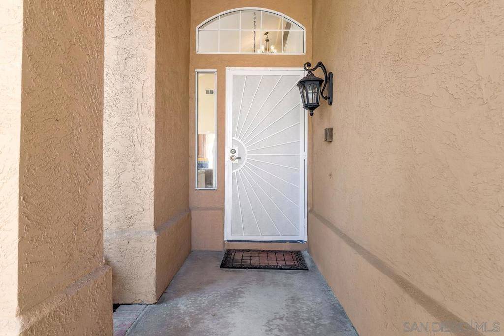 San Diego, CA 92129,9525 Vervain St.