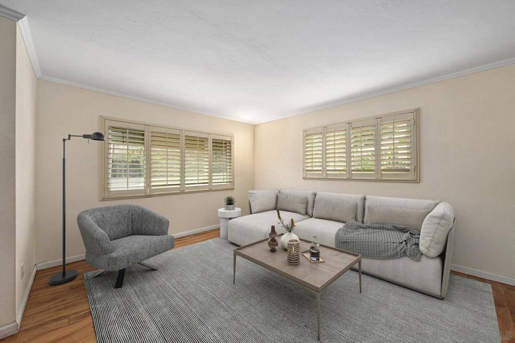 Santee, CA 92071,8445 Graves Ave #1