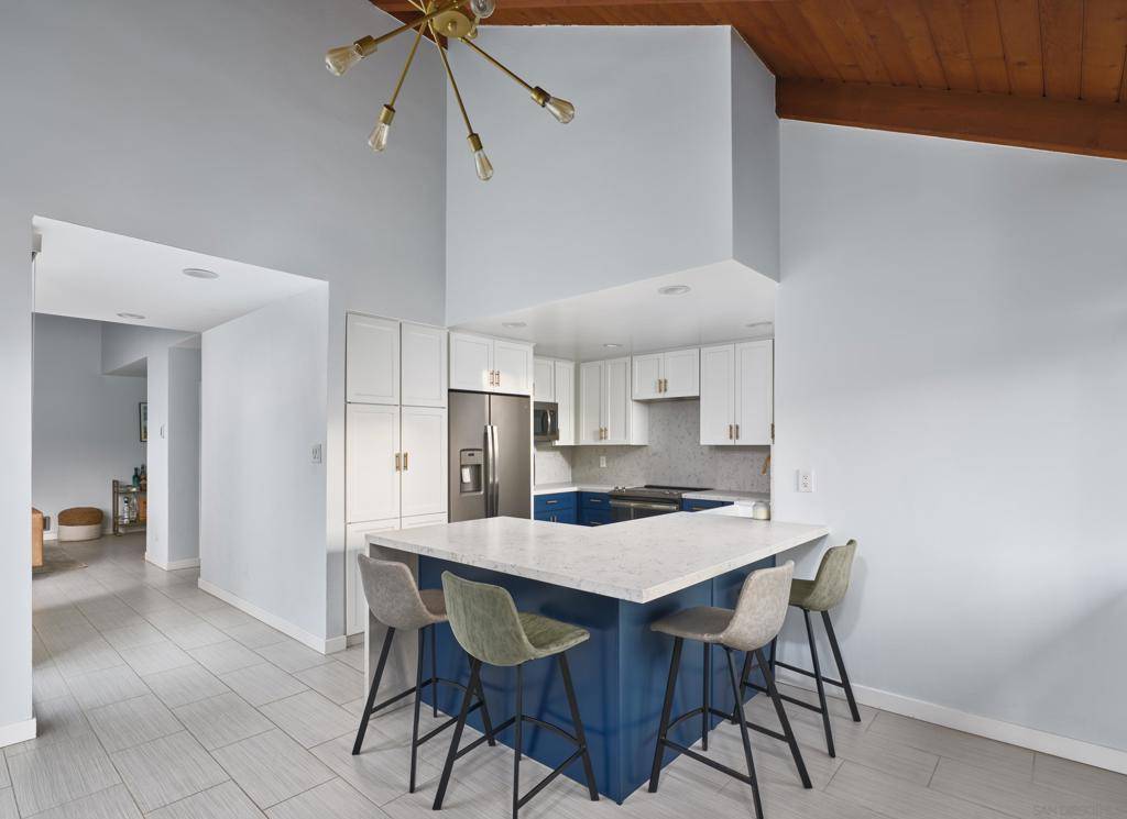 Solana Beach, CA 92075,325 S Sierra Ave #20