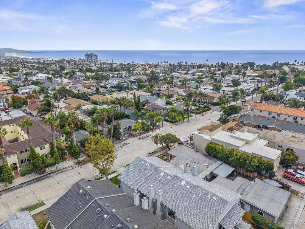 San Diego, CA 92109,976 Sapphire Street