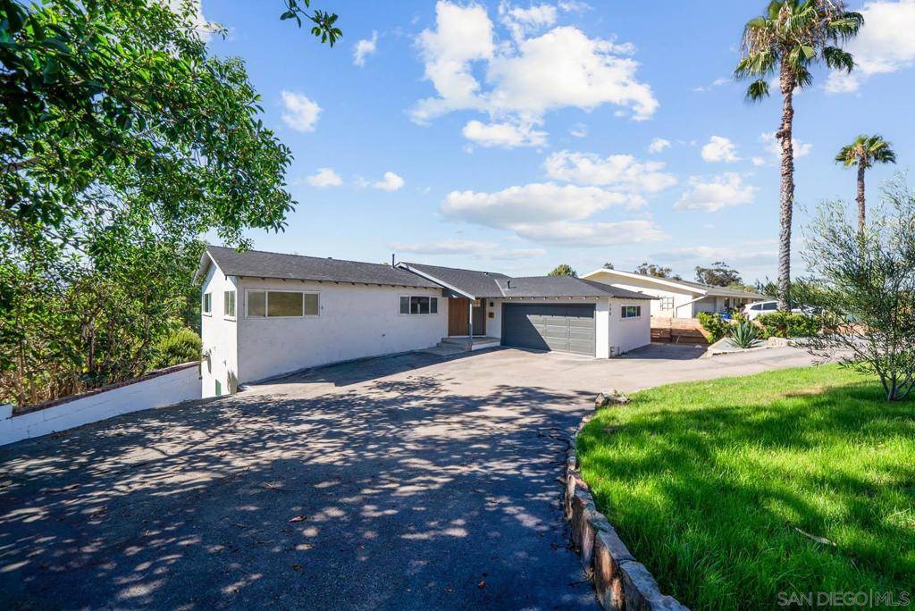 El Cajon, CA 92020,198 Croydon Ln