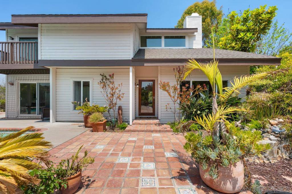 Carlsbad, CA 92009,3018 Xana Way