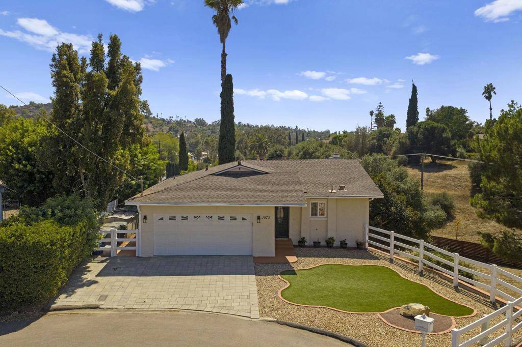 Escondido, CA 92027,1973 Kinross Ct